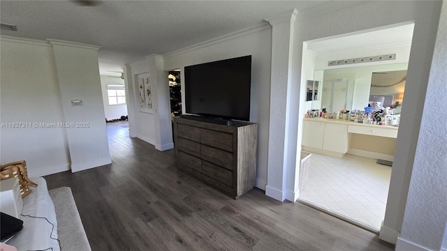1425 Crossbill Ct, Weston, FL 33327 - photo 53