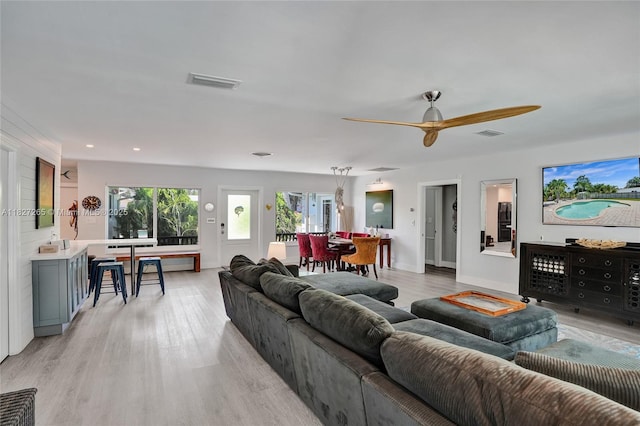 1555 NE 35th St, Oakland Park, FL 33334 - photo 23