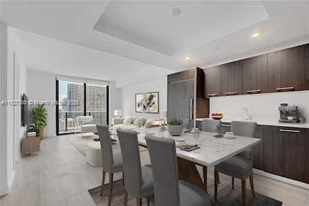 45 SW 9th St Unit 1209, Miami, FL 33130 - photo 1