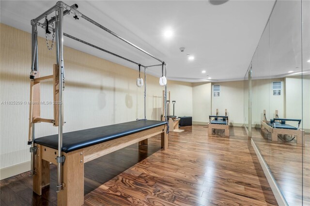 50 Biscayne Blvd Unit 3002, Miami, FL 33132 - playroom with wood finished floors and recessed lighting