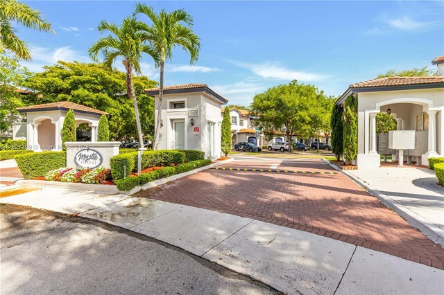 8122 SW 119th Ct Unit 8122, Miami, FL 33183 - view of property's community with mail area and a residential view