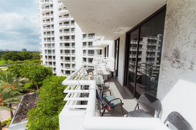 3300NE 192nd St Unit 701, Aventura, FL 33180 - photo 9