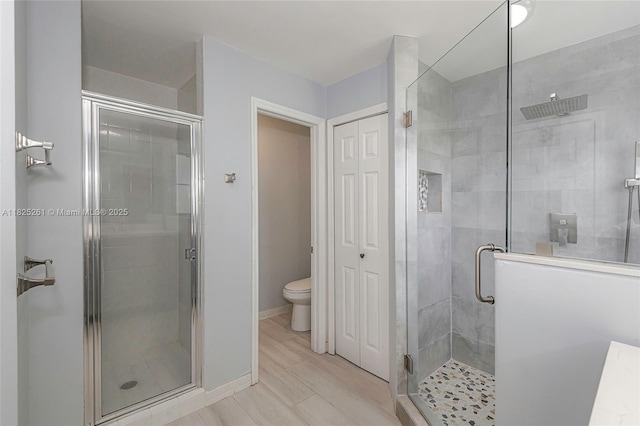 315 W Cypress Cove Cir, Davie, FL 33325 - bathroom featuring a shower stall