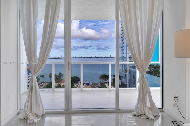 600 NE 27th St Unit 1105, Miami, FL 33137 - water view