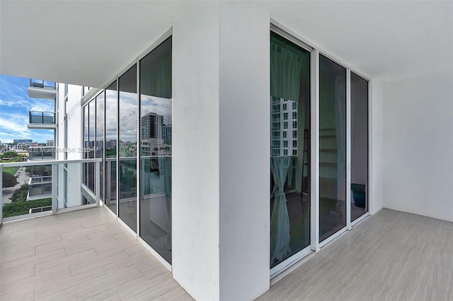 600 NE 27th St Unit 1105, Miami, FL 33137 - balcony featuring a view of city