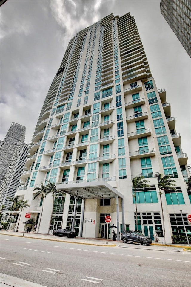 300 S Biscayne Blvd Unit L-626, Miami, FL 33131 - photo 19
