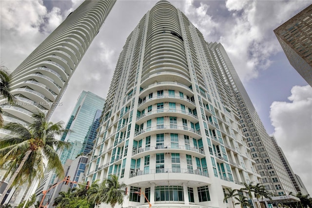 300 S Biscayne Blvd Unit L-626, Miami, FL 33131 - photo 20