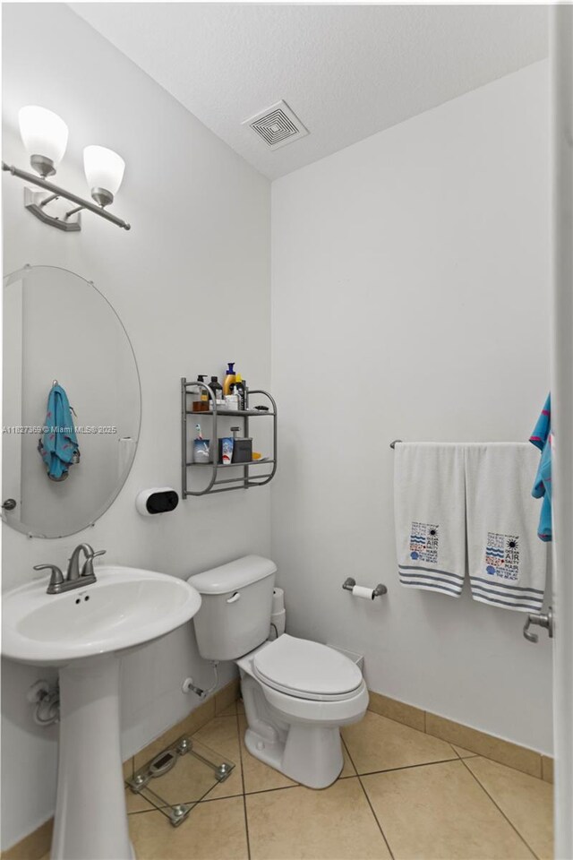 878 NE 191st St, Miami, FL 33179 - photo 16