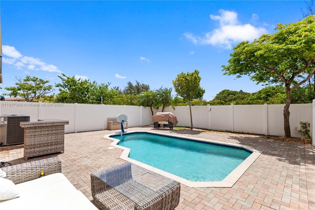 878 NE 191st St, Miami, FL 33179 - photo 18