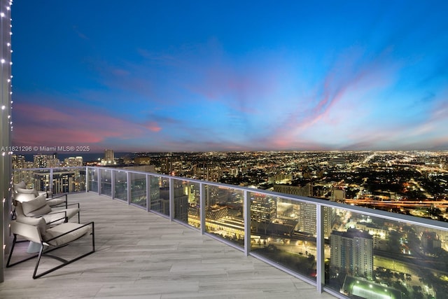851 NE 1st Ave Unit 5202, Miami, FL 33132 - wooden deck featuring a view of city
