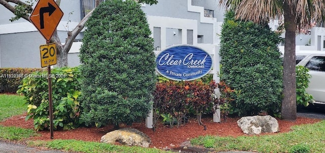 2326 SW 82nd Ter, North Lauderdale, FL 33068 - view of community / neighborhood sign