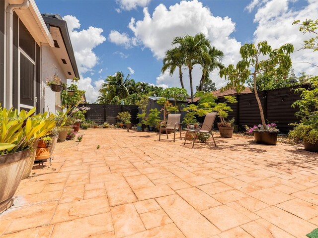 16523 NW 77th Path, Miami Lakes, FL 33016 - photo 45