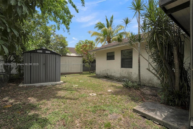 4947 NW 91st Ter, Sunrise, FL 33351 - view of yard featuring a shed