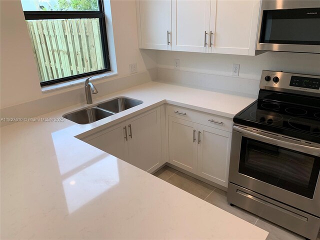 303 NE 208th Ter, Miami, FL 33179 - photo 9