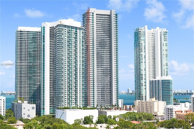 501 NE 31st St Unit 2005, Miami, FL 33137 - view of building exterior featuring a skyline view