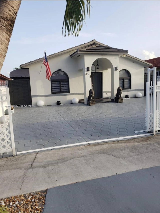 3118 W 71st Pl, Hialeah, FL 33018