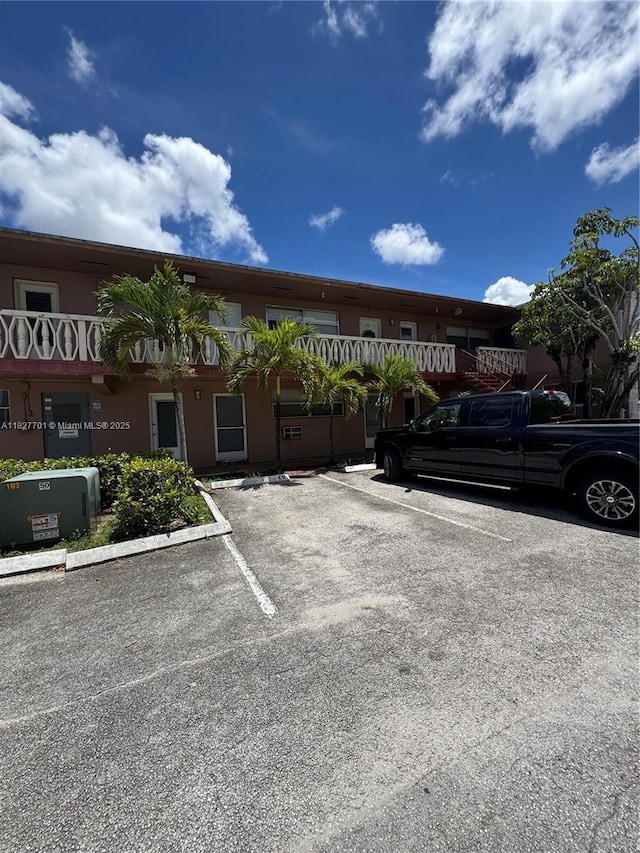 270 NE 191st St Unit 108, Miami, FL 33179 - photo 1
