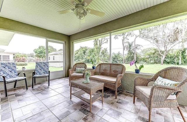 220 Kite Ave, Sebring, FL 33870 - sunroom / solarium featuring a ceiling fan and an outdoor living space