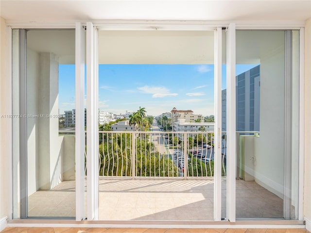 10350 W Bay Harbor Dr Unit 6L, Bay Harbor Islands, FL 33154 - view of balcony