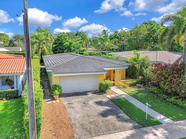 527 Gerona Ave, Coral Gables, FL 33146 - photo 1
