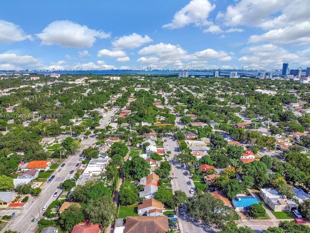 547 NW 49th St, Miami, FL 33127 - photo 44