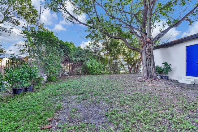547 NW 49th St, Miami, FL 33127 - photo 55