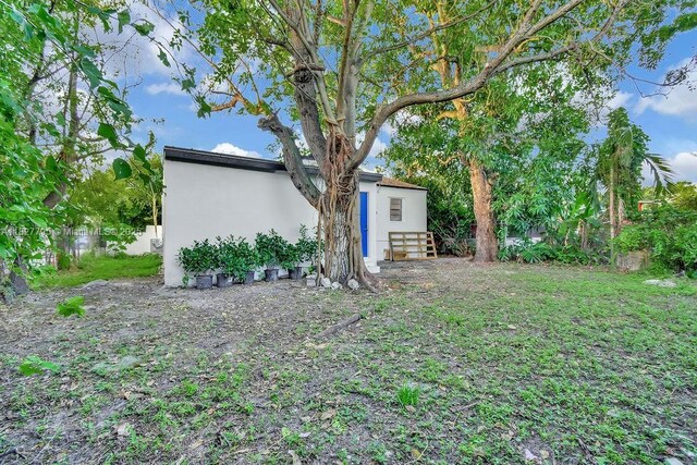 547 NW 49th St, Miami, FL 33127 - photo 57