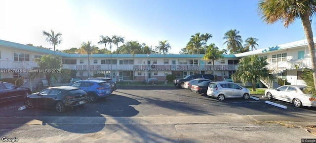 1350 N 12th Ct Unit 6B, Hollywood, FL 33019 - photo 2