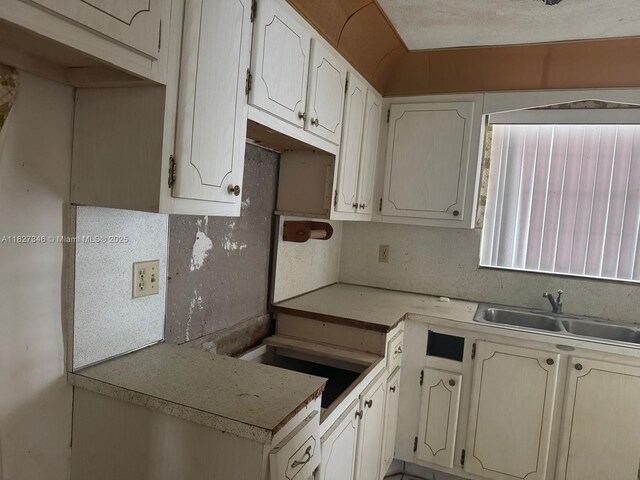 1350 N 12th Ct Unit 6B, Hollywood, FL 33019 - photo 4