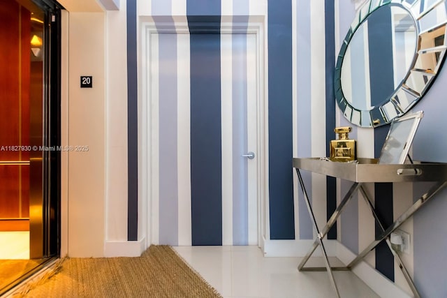 2020 N Bayshore Dr Unit 2005, Miami, FL 33137 - view of hallway