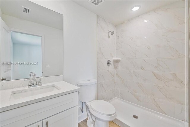 1119 NW 19th St, Cape Coral, FL 33993 - full bath with vanity, tiled shower, and recessed lighting