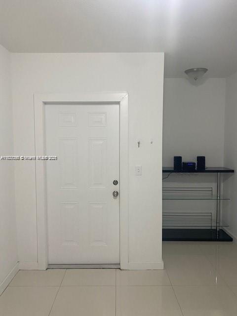 2271/2273 NW 66th St, Miami, FL 33147 - photo 5