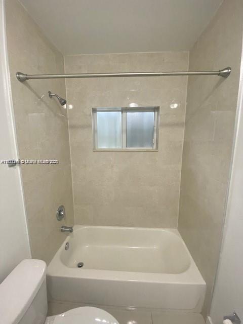 2271/2273 NW 66th St, Miami, FL 33147 - photo 21