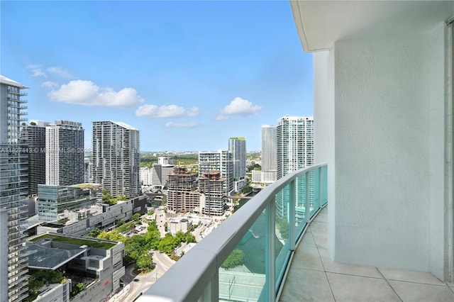 31 SE 5th St Unit 4021, Miami, FL 33131 - balcony featuring a view of city