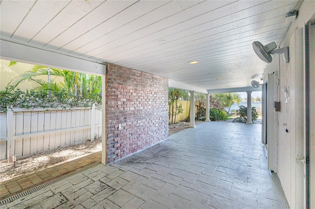 1375 N Biscayne Point Rd, Miami Beach, FL 33141 - view of patio / terrace