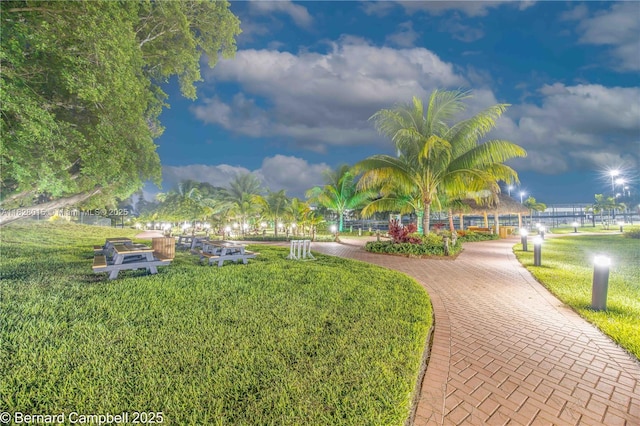 3021 Ventnor H Unit 3021, Deerfield Beach, FL 33442 - view of home's community featuring a yard
