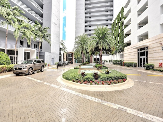 16385 Biscayne Blvd Unit 403, North Miami Beach, FL 33160 - view of community