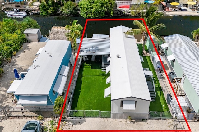 456 Bowie Ln, Key Largo, FL 33037 - view of subject property featuring a large body of water and property boundaries highlighted