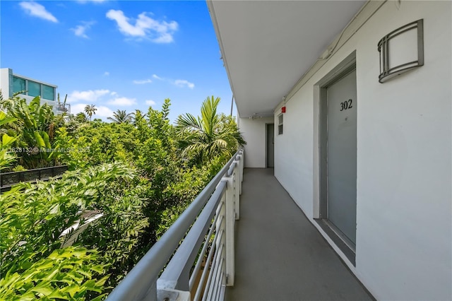 716 Michigan Ave Unit 302, Miami Beach, FL 33139 - photo 6