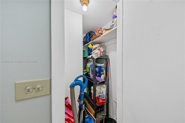 716 Michigan Ave Unit 302, Miami Beach, FL 33139 - photo 17