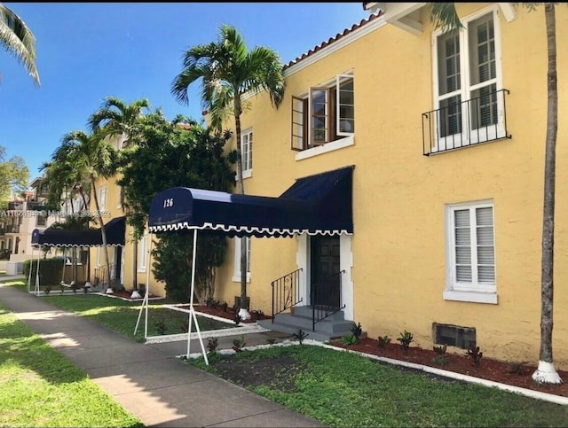 126 Mendoza Ave Unit 1, Coral Gables, FL 33134 - view of building exterior