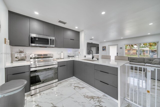 6641 Greene St, Hollywood, FL 33024 - photo 8