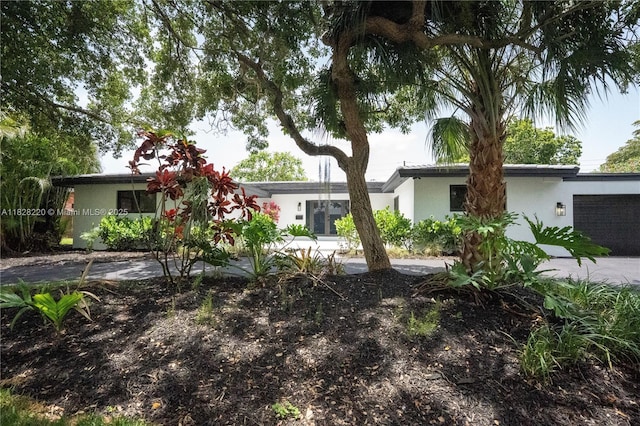 5850 Rose Ter, Plantation, FL 33317 - view of front of property with stucco siding