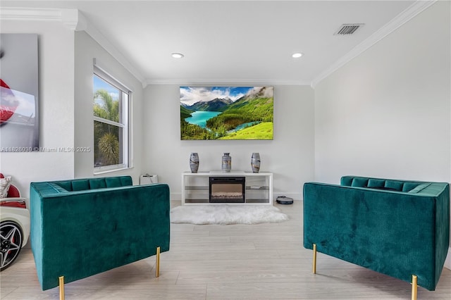 16488 SW 30th St, Miramar, FL 33027 - living area featuring ornamental molding, wood finished floors, and recessed lighting