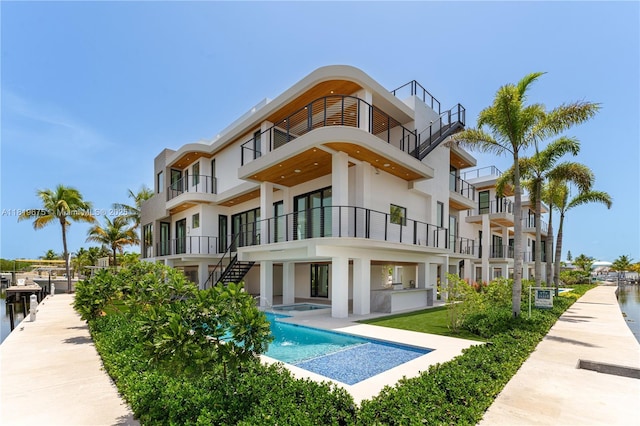 301 Buttonwood Cir # B, Key Largo, FL 33037 - view of building exterior featuring an infinity pool
