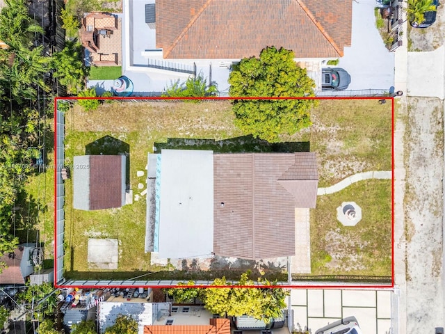 770 SE 5th Pl, Hialeah, FL 33010 - view from above of property featuring property boundaries highlighted