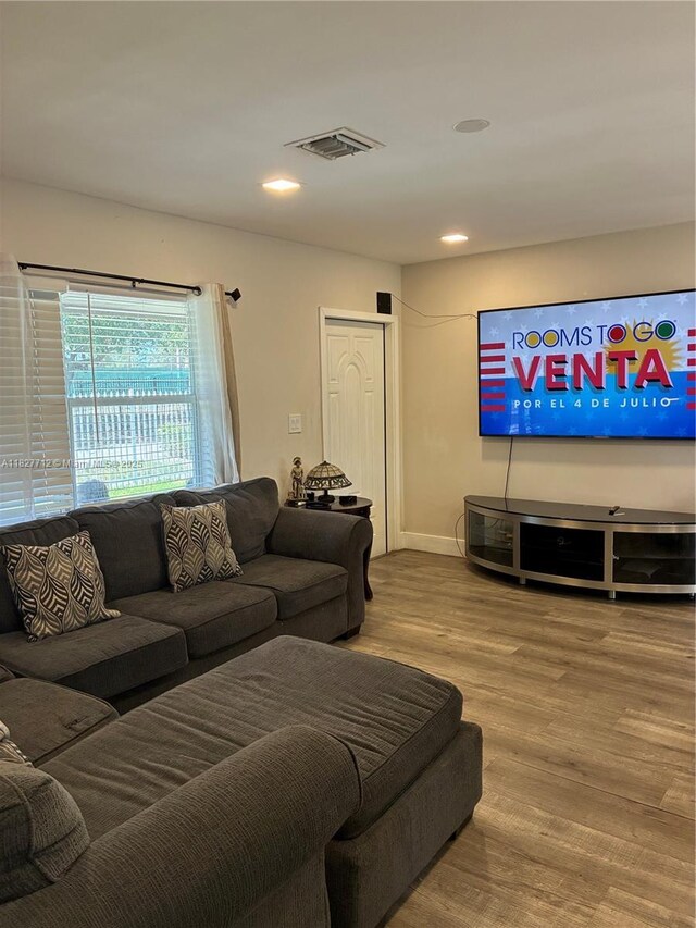 1334 NW 83rd St, Miami, FL 33147 - photo 8