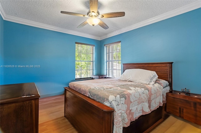 798 Verona Lake Dr, Weston, FL 33326 - bedroom featuring a textured ceiling, light wood-style floors, crown molding, and ceiling fan
