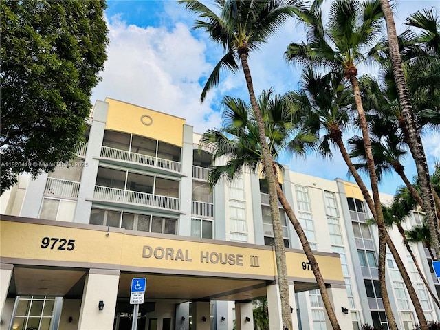 9725NW NW 52nd St Unit 415, Doral, FL 33178 - view of apartment building / complex
