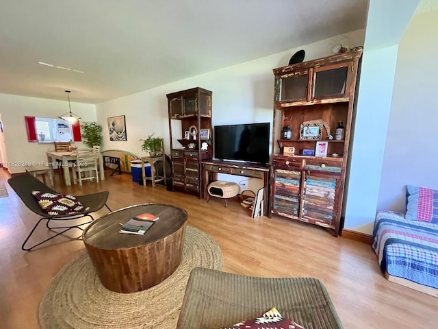 2860 SW 22nd Ave Unit 4100, Delray Beach, FL 33445 - living area featuring light wood-type flooring
